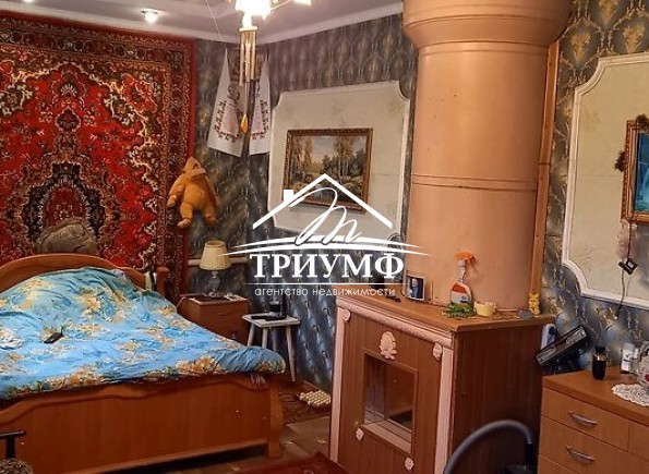 Уютный дом на высоком цоколе с садом и гаражом на Восточном!