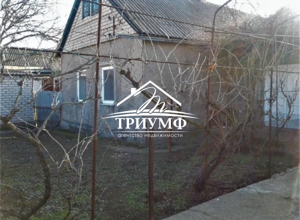 Бутовый дом в Зеленовке