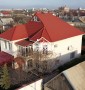 Добротный 2-этажный дом в центре города