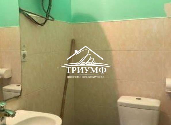 Срочно продается торговое помещение 96 кв.м. в районе Жилпоселок!