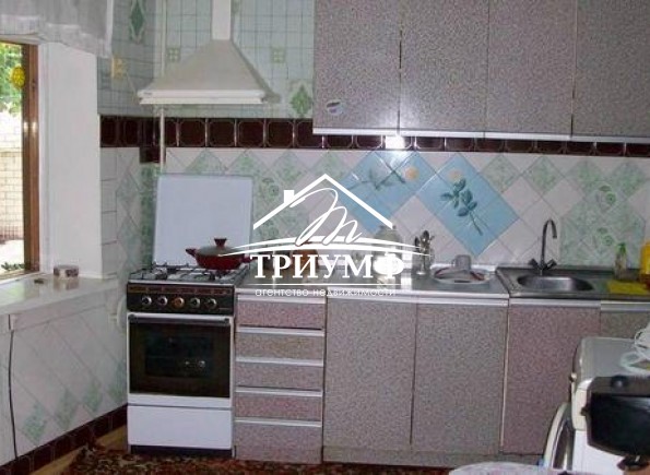 Дом на Шуменском в чистом уютном состоянии!