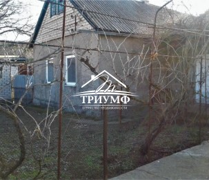 Бутовый дом в Зеленовке