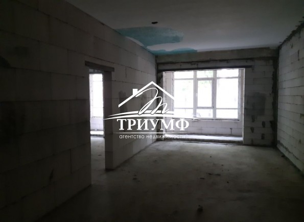 Продается 1но комнатная квартира свободной планировки на Таврическом в Новострое.
