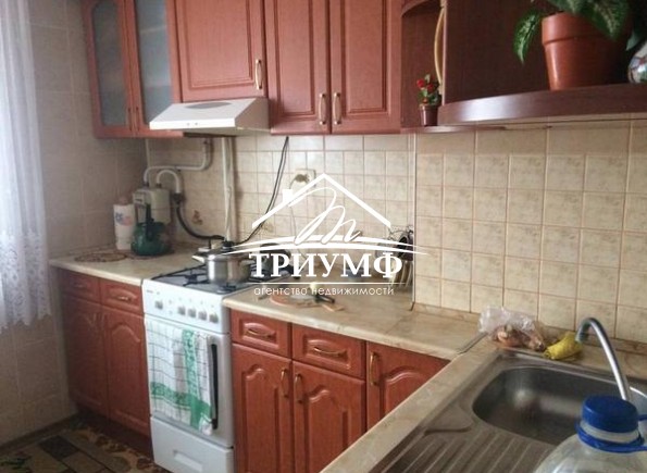 2-комнатная квартира с ремонтом на Таврическом!