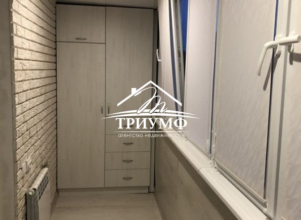 Продается уютная 2-х комнатная квартира на Шуменском с ремонтом мебелью и техникой