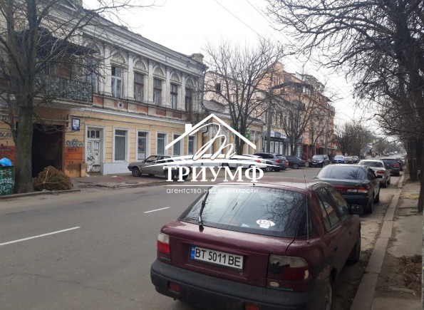 93 кв.м. в Центре!
