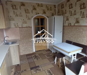Аренда трех комнатной квартиры на Сенявина