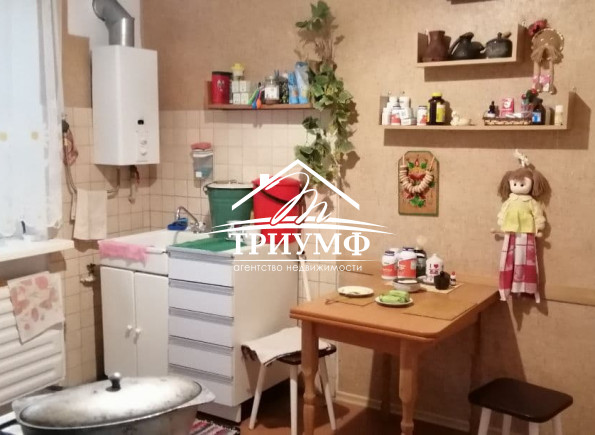 Часть дома в районе Педогогического университета!
