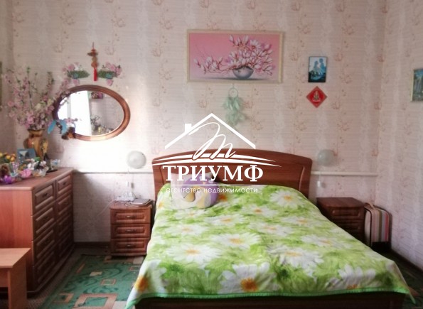 Добротный дом в Камышанах!