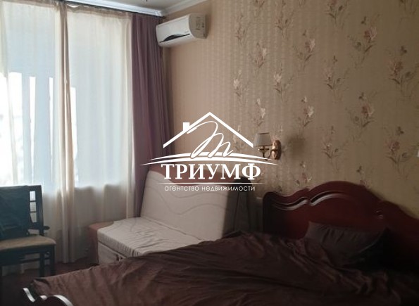 Продается просторная сталинка на ХБК с ремонтом и мебелью, автономка