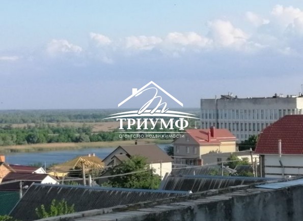 Дом с видом на Днепр
